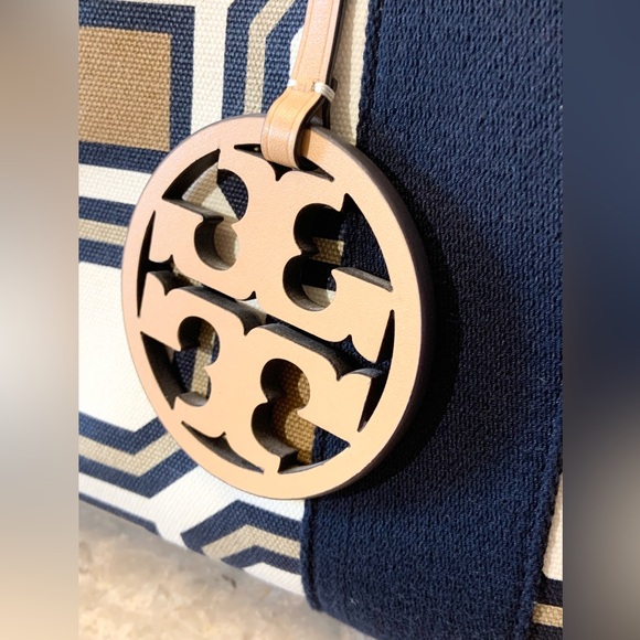 TORY BURCH Canvas and Leather Tote Bag Leather Logo Bag Charm EUC - Picture 4 of 16